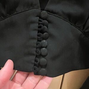 Black Cropped Blouse with balloon sleeves